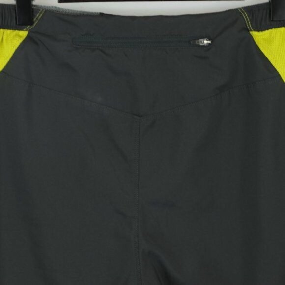 The North Face Men's Large Gray Yellow Double Layer Activewear Shorts - Picture 4 of 9